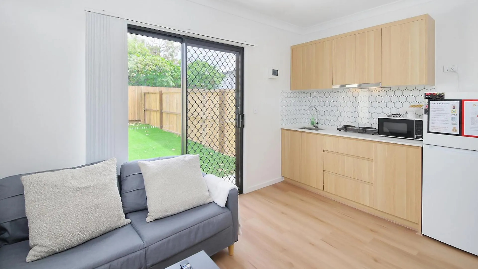 Modern Cozy New-Build Studio Haven With Free Parking Kuraby